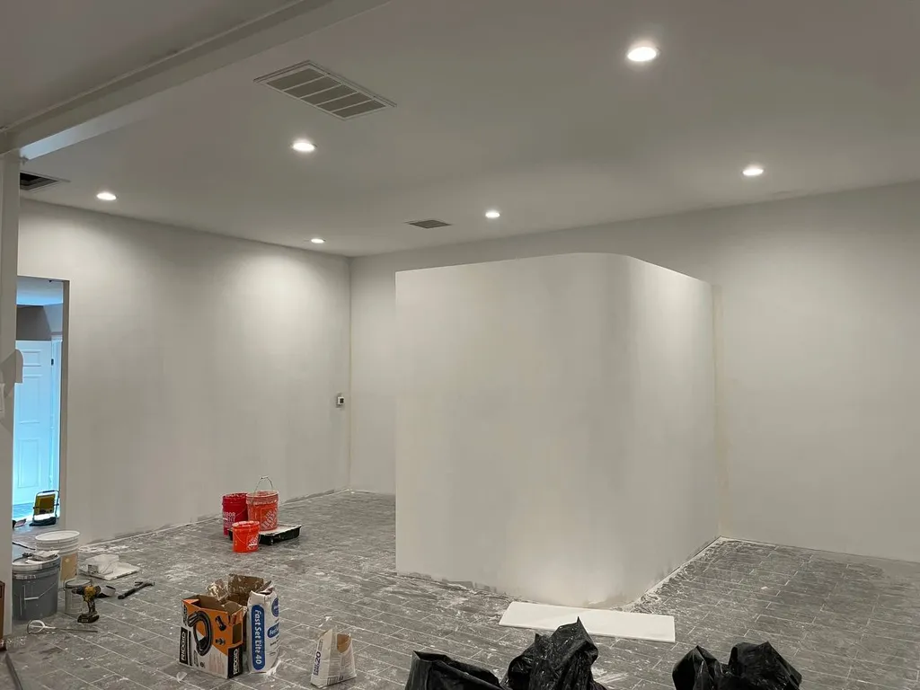 Renovation in the wedding salon